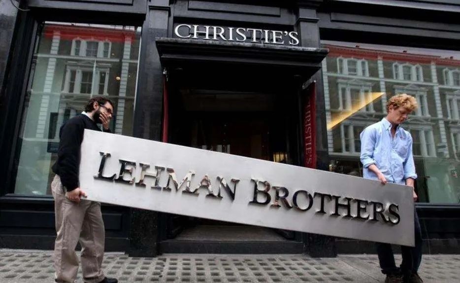 境外机构减持1100亿中国债券,中国连续7次减持美债