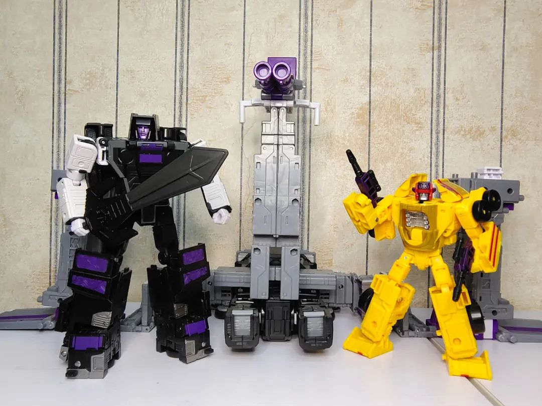 合体嘛，不寒碜——传世指挥官级汽车大师开箱测评