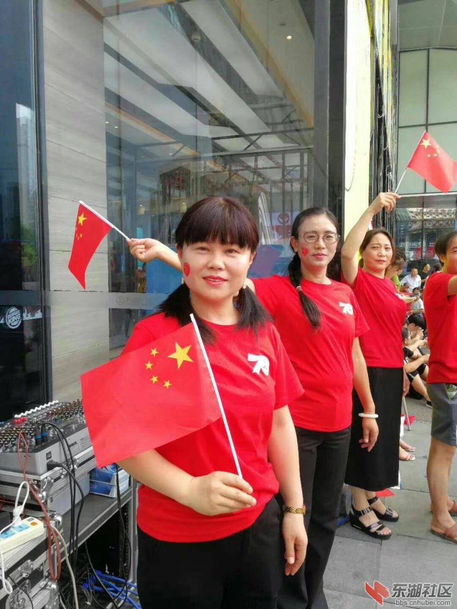 快乐付出,无悔青春——市赈灾救助志愿服务队曾林