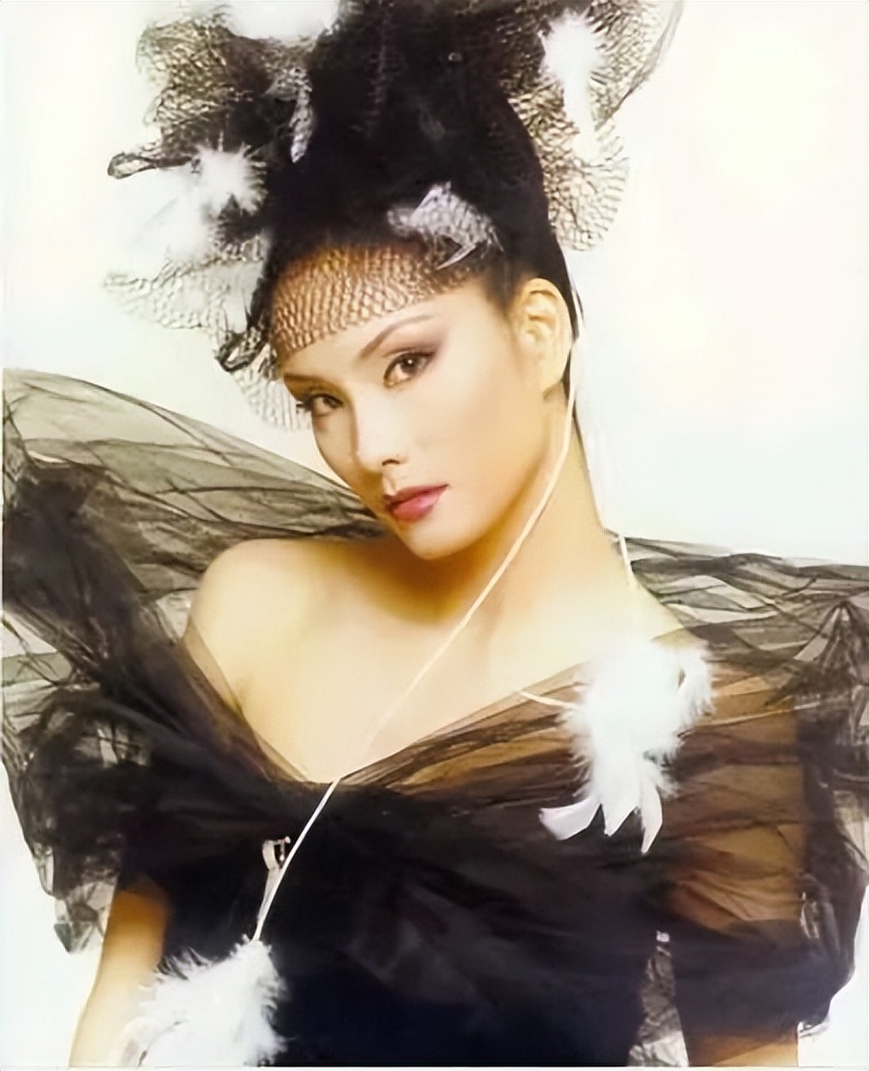 那些红极一时的中国初代超模，人生有多跌宕？