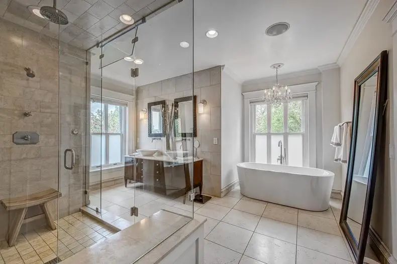 燃气热水器零冷水安装两管示意图,燃气热水器排气管的正确安装方法