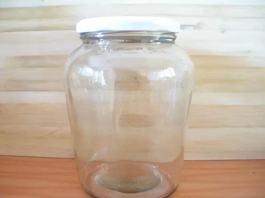 晒的腊肉要不要收回室内,晒好的腊肉该如何收藏起来