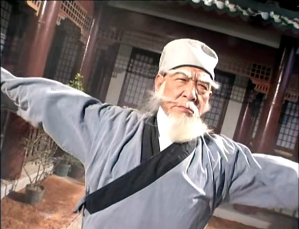 空见扫地僧,空见金刚不坏体刀枪不入吗