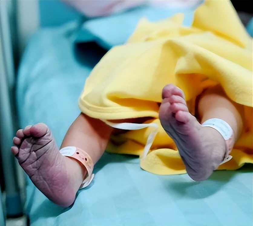 人民医院多科联合协作,丽江市人民医院儿科