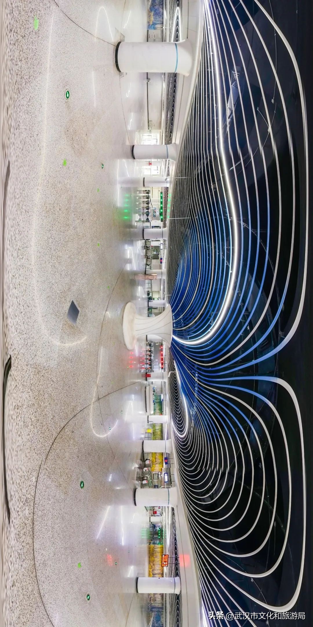 武汉地铁8号线南延到大桥新区吗,地铁站好玩地方