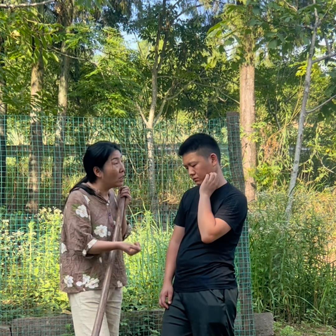 一无所有的时候所有人都远离你,当你一无所有的时候谁都会离开你