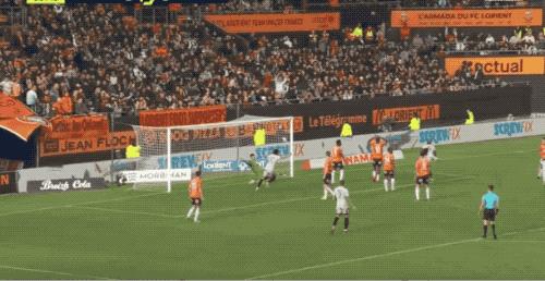 豪门恩怨曼联vs切尔西,英超豪门悲喜夜曼联又赢了