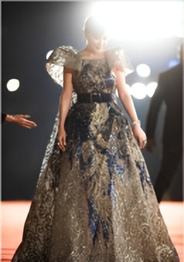 京城四美*冰白**：献媚成龙获杨受成独宠，下嫁男模却遭郑元畅*爱夺**