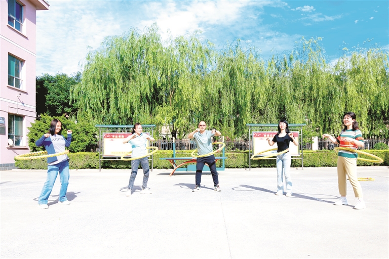 全国小学体育活力校园优秀案例,阳光体育让校园活起来