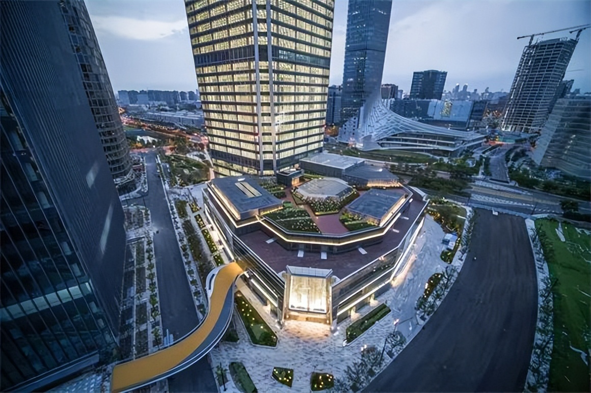 2023骞村湴浜т細澶х垎鍙戝悧,涓浗鍟嗕笟澶х垎鍙戣繋鏉ラ噷绋嬬