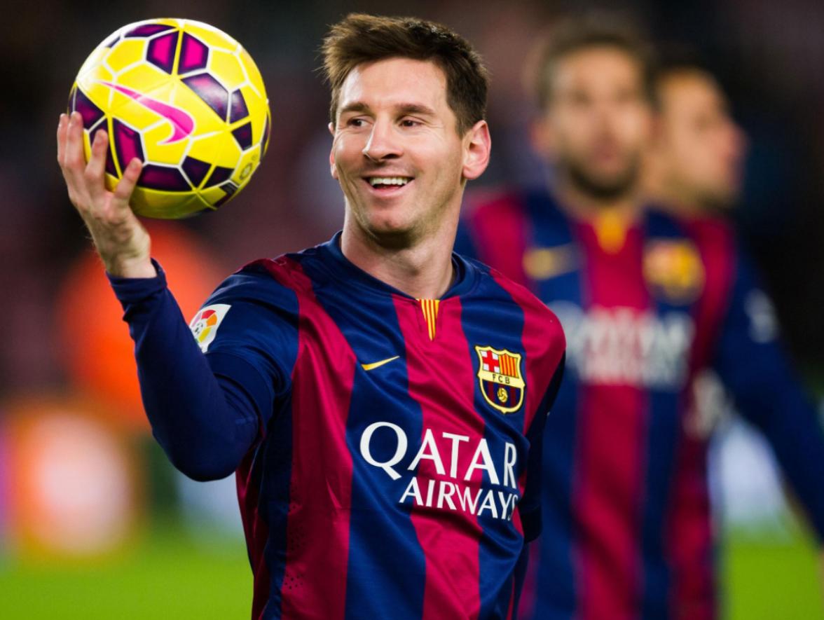 梅西有侏儒症为什么还能长到1米7,梅西从矮小症患者到世界足球巨星