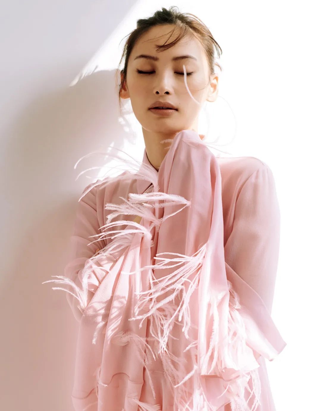 粉色配高级灰好看吗,粉色配灰色好看吗