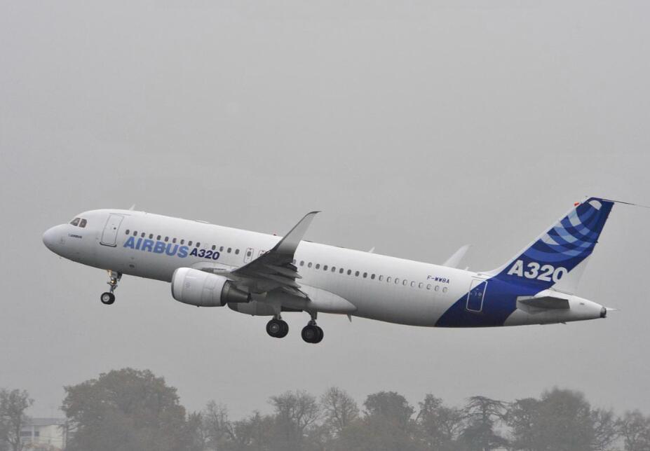 拒绝脱钩，中国再买200亿美元飞机后，法国也对华送出200亿元大单