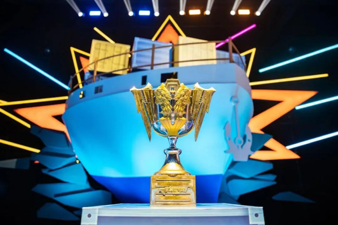 cf手游六周年如何成为职业选手,cf手游7周年最有影响力创作者