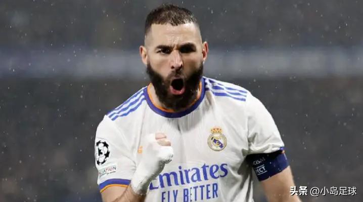 足球场上11个位置分别是什么,足球场上各个位置职责是什么