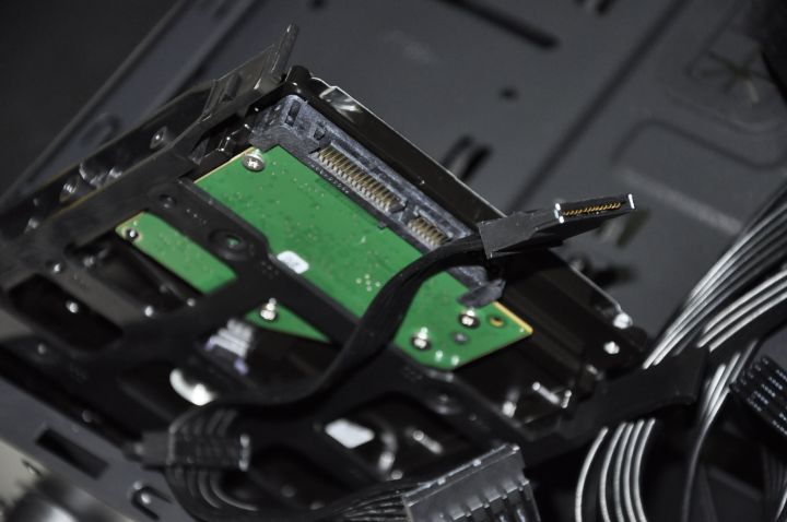 新手小白怎样自己组装电脑,小白组装电脑配置清单