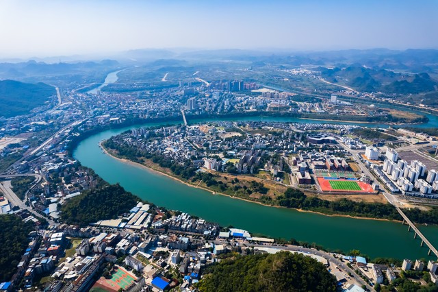 我在广州打工经历,为啥进厂打工一年的收入不到10万