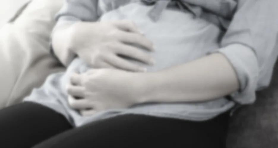 怀孕33周子宫破裂是什么症状,怀孕33周轻微出血有宫缩