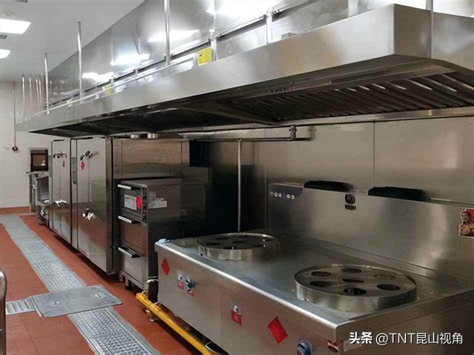 厨房设备原材料有哪些,厨房需要买哪些必备用品电器