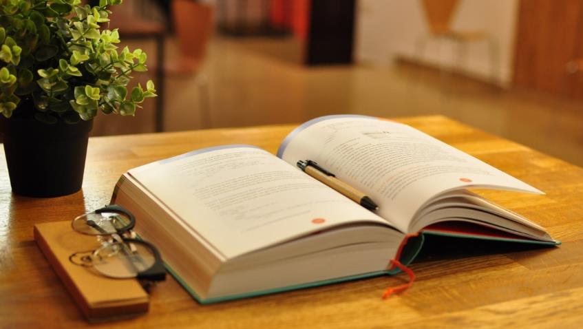 有人向你借钱怎么拒绝高情商,如何高情商回复借钱的人