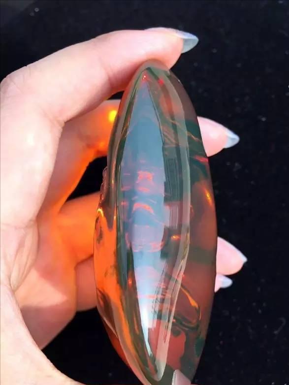 琥珀世界上最大的,世界上最著名的琥珀在哪里