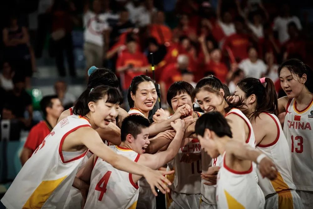 中国女篮永不言败,中国女篮姑娘们击败日本