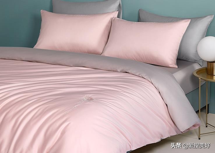 床品四件套的挑选避坑指南：从六方面判断一款床品值不值得买