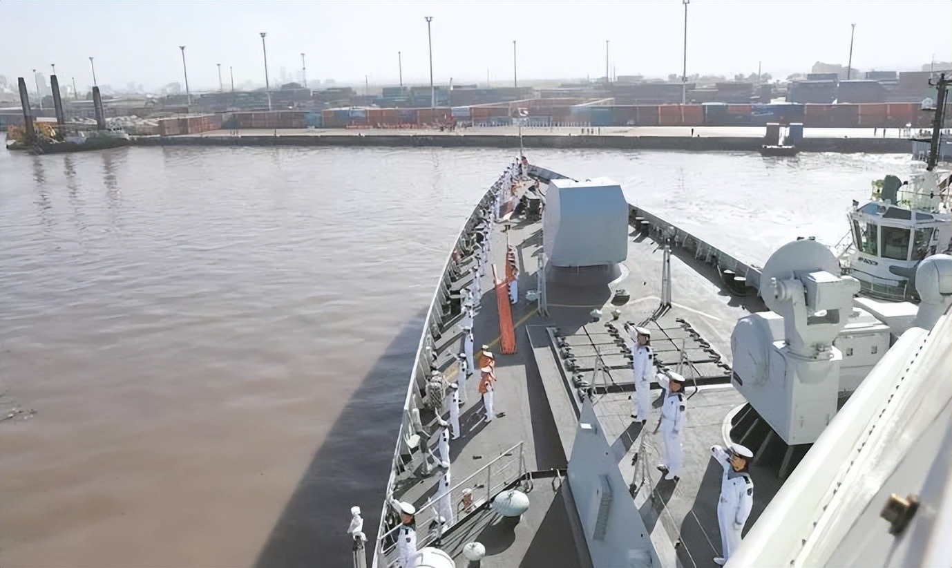 沙特买12艘052d多少钱,沙特买12艘052d计划多少钱