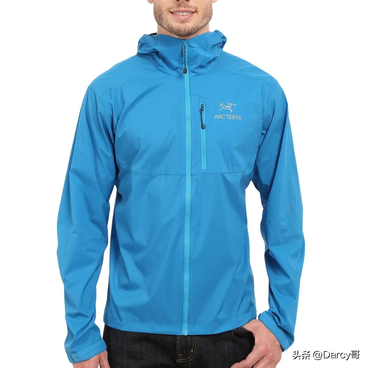 徒步登山冲锋衣品牌,徒步冲锋衣推荐性价比高
