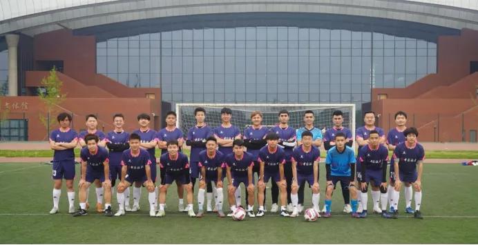 瓒崇悆缁忕悊澶х綏,瓒崇悆缁忕悊缃楃撼灏斿