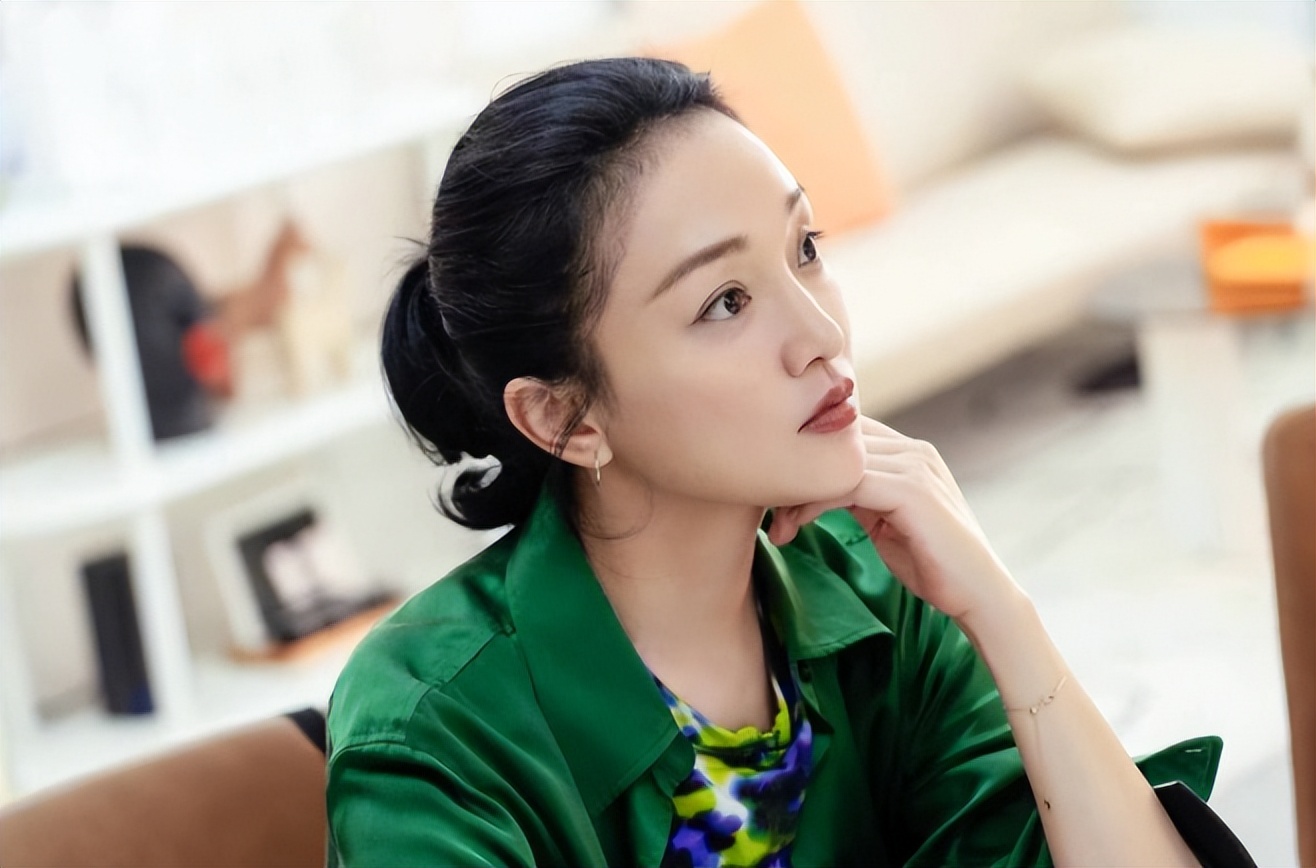 10位颜值巅峰的女星今昔对比,十位素颜女星前后对比