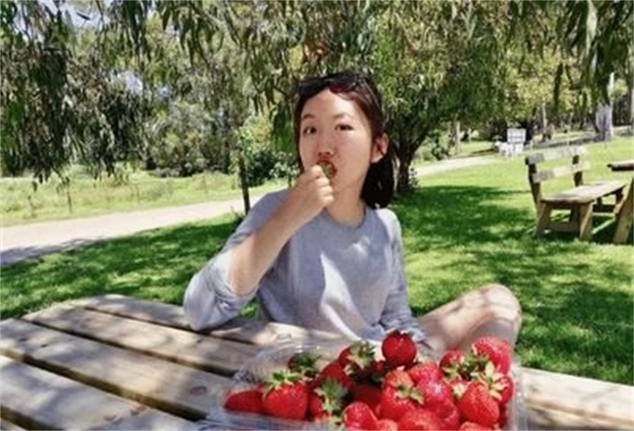 “*疆新**棉花”事件的真凶许秀中，*国卖**求荣，如今生活困难却想回国