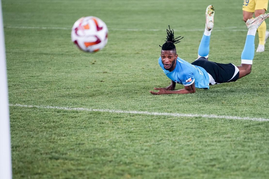 谢晖大连上港,谢晖对大连万达进球