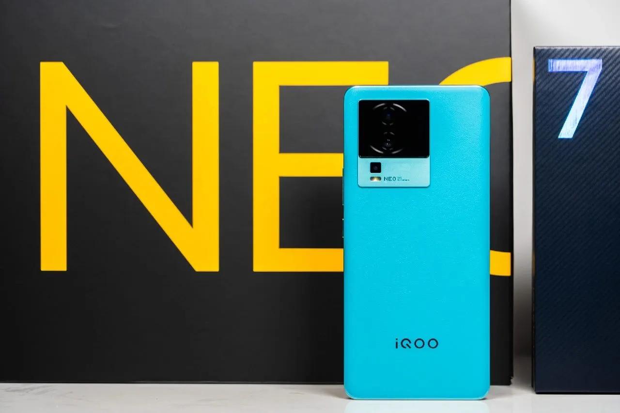 国产手机1000元左右的哪个比较好,适合70岁老人的5g手机国产最好