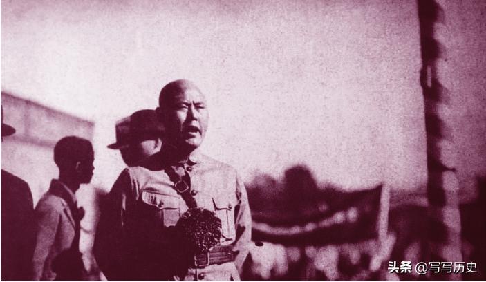 日本无条件投降盟军受降仪式,日本无条件投降发生在哪