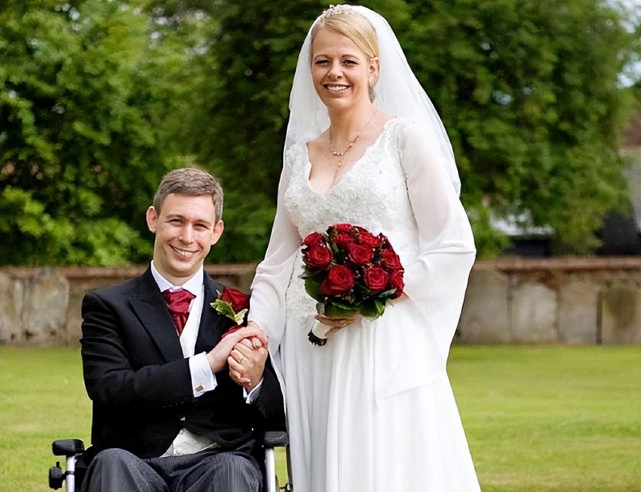 幽灵男孩马丁现状,幽灵男孩死亡后苏醒