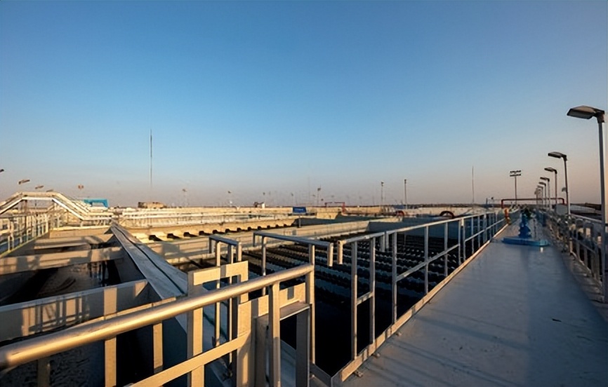 世界最大的污水厂实拍,吉尼斯最大污水处理厂