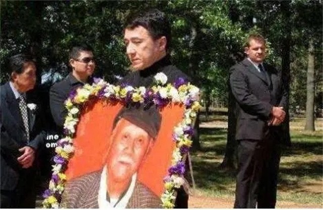 成龙谈林凤娇和房祖名,成龙谈林凤娇房祖名