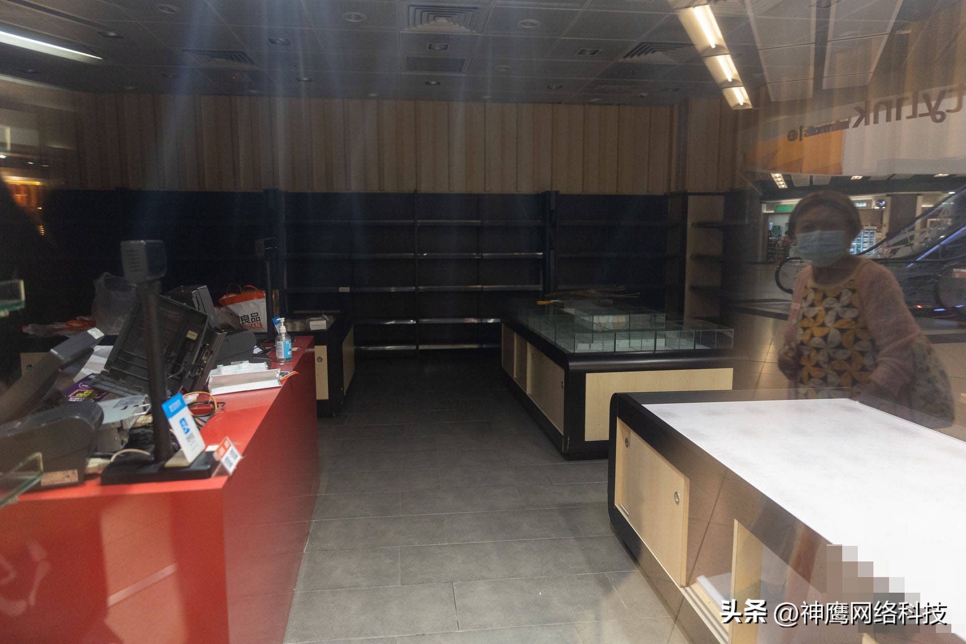 曾是千禧年代零食中的贵族——优之良品，为何突然全线结业