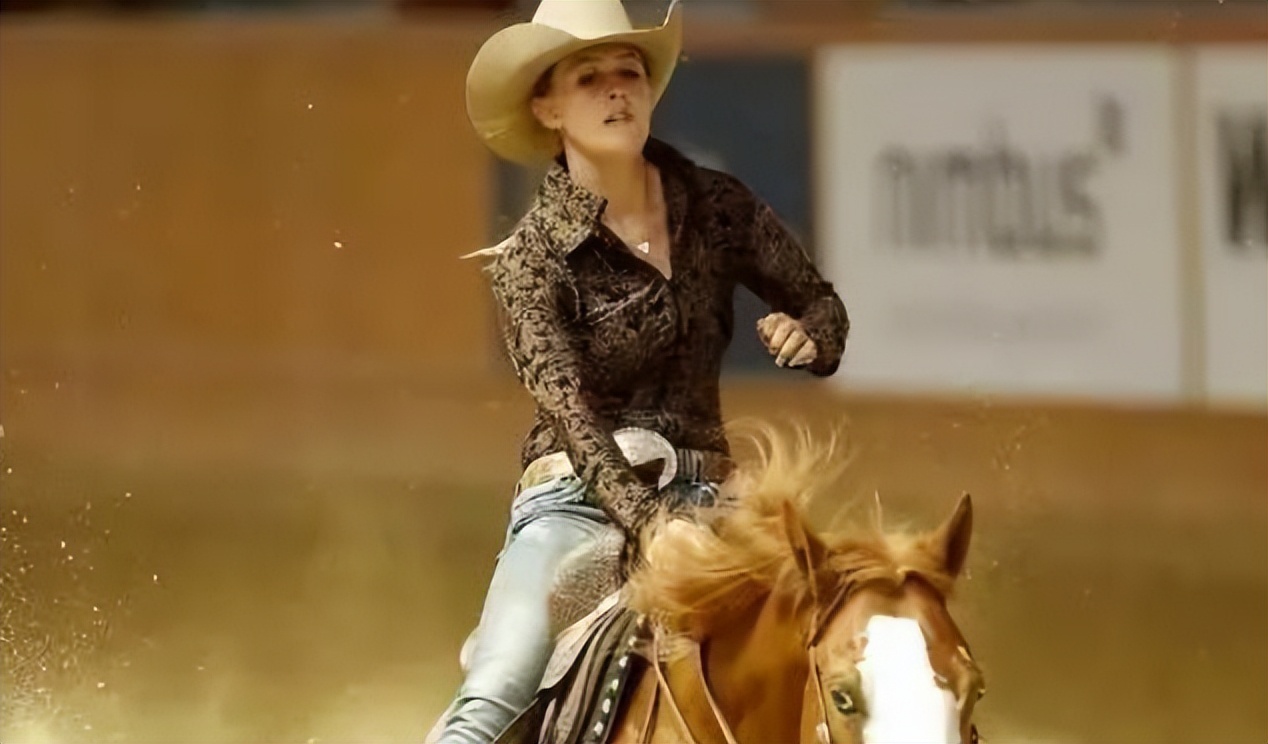 车王舒马赫昏迷10年“苏醒”,昏迷6年的车王舒马赫终于苏醒