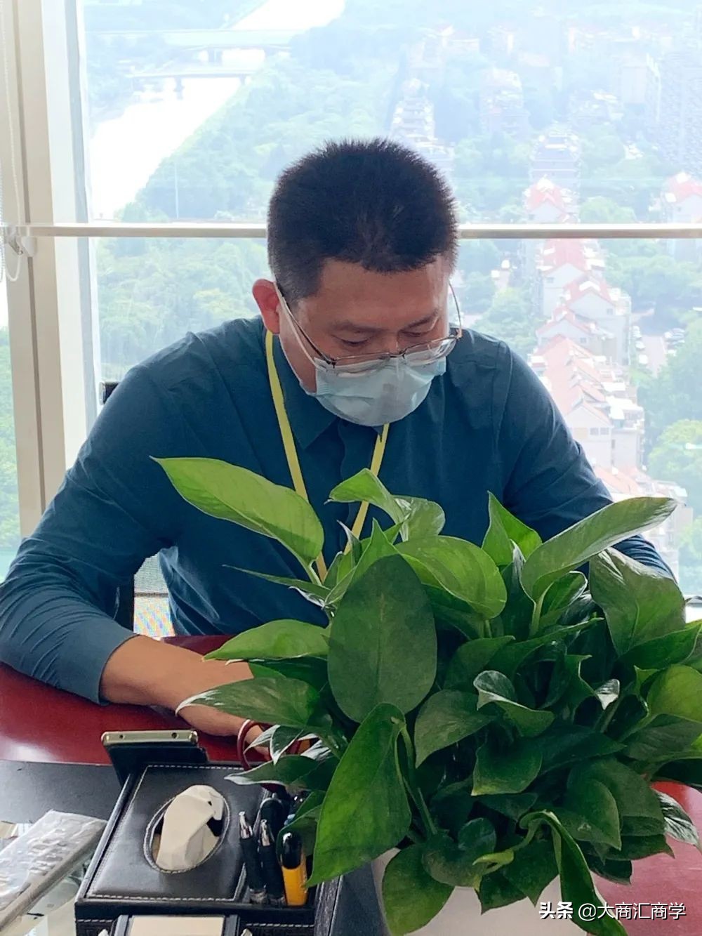 企业加速｜产业100加速器—大商汇教育集团走访纳宇电气