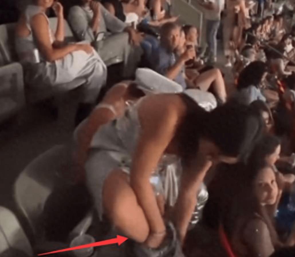 钟丽缇大女儿大方晒出泳装照,钟丽缇女儿大秀身材