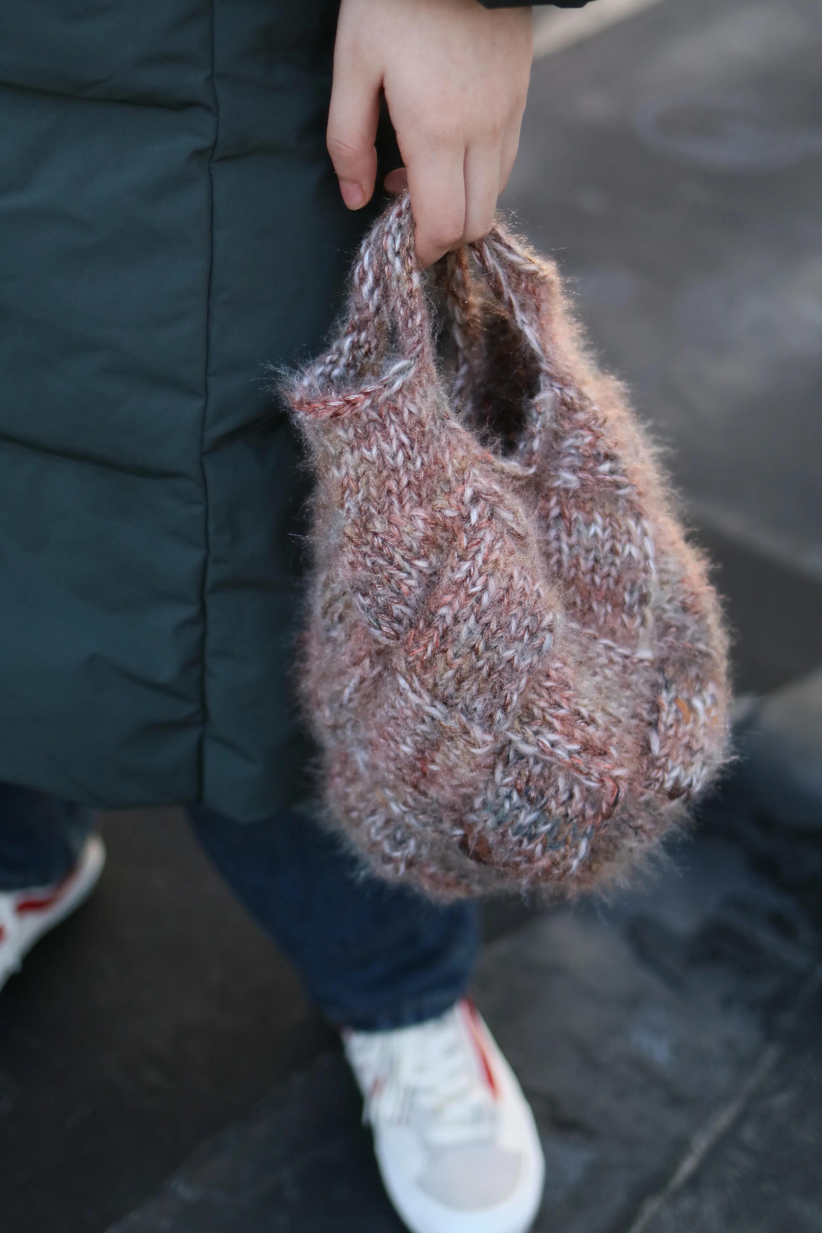 手工包包怎样才有立体感,手工包包有弹力