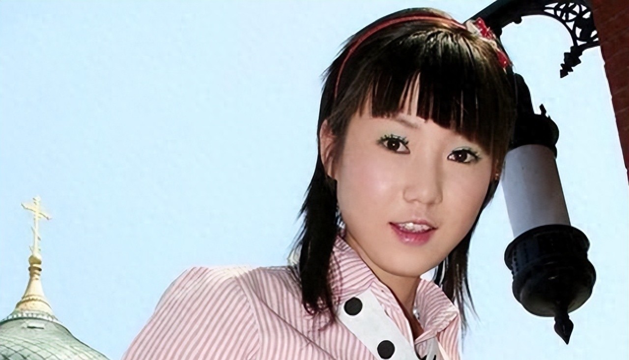 “最红裸模”*筱雨张**，出道一年拍21套人体写真，今38岁仍孤身一人