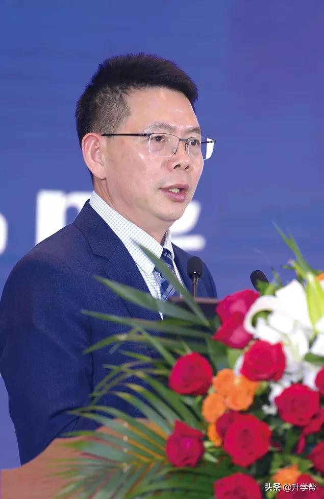 罗清红教学视频,罗清红讲好教育故事