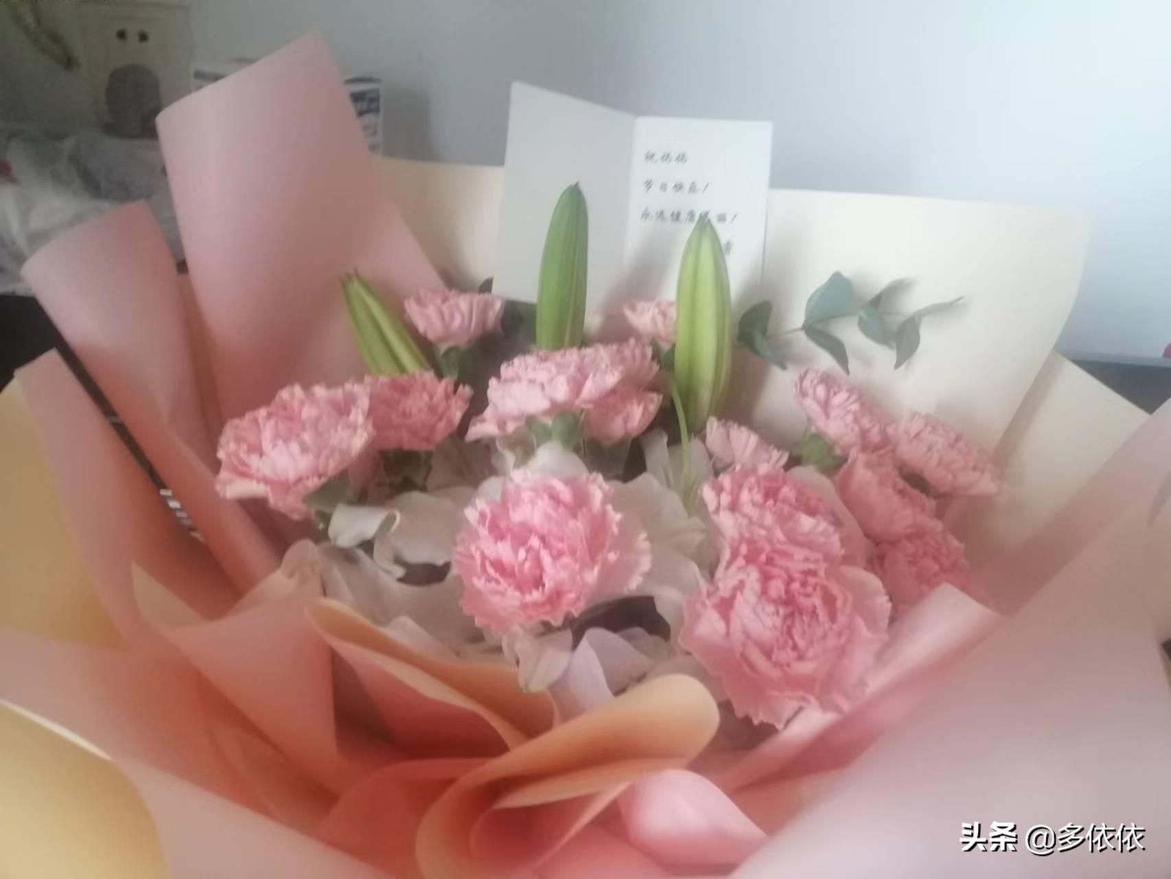 香气扑鼻的康乃馨,芳香康乃馨