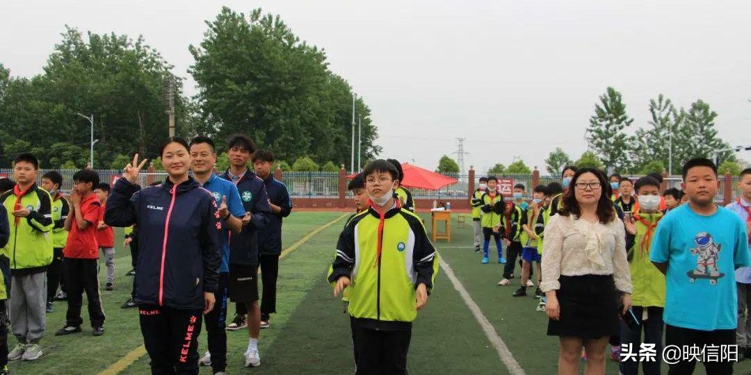 息县第八小学足球比赛,息县第八小学县长杯足球比赛视频