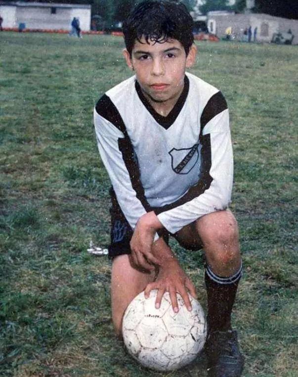 盘点足坛五大“大反派”巨星：长得吓人踢得野蛮，做队友最舒服