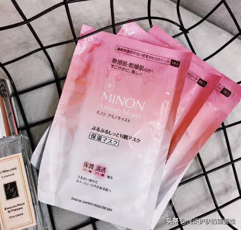 角质层薄又有黑色素要怎么修复,角质层薄脸红血丝脸干