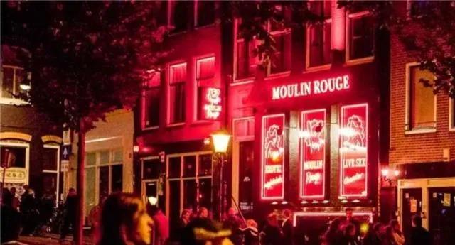 哭泣的乌克兰！非法*交性**易如杂草疯长，带来的影响到底有多大？